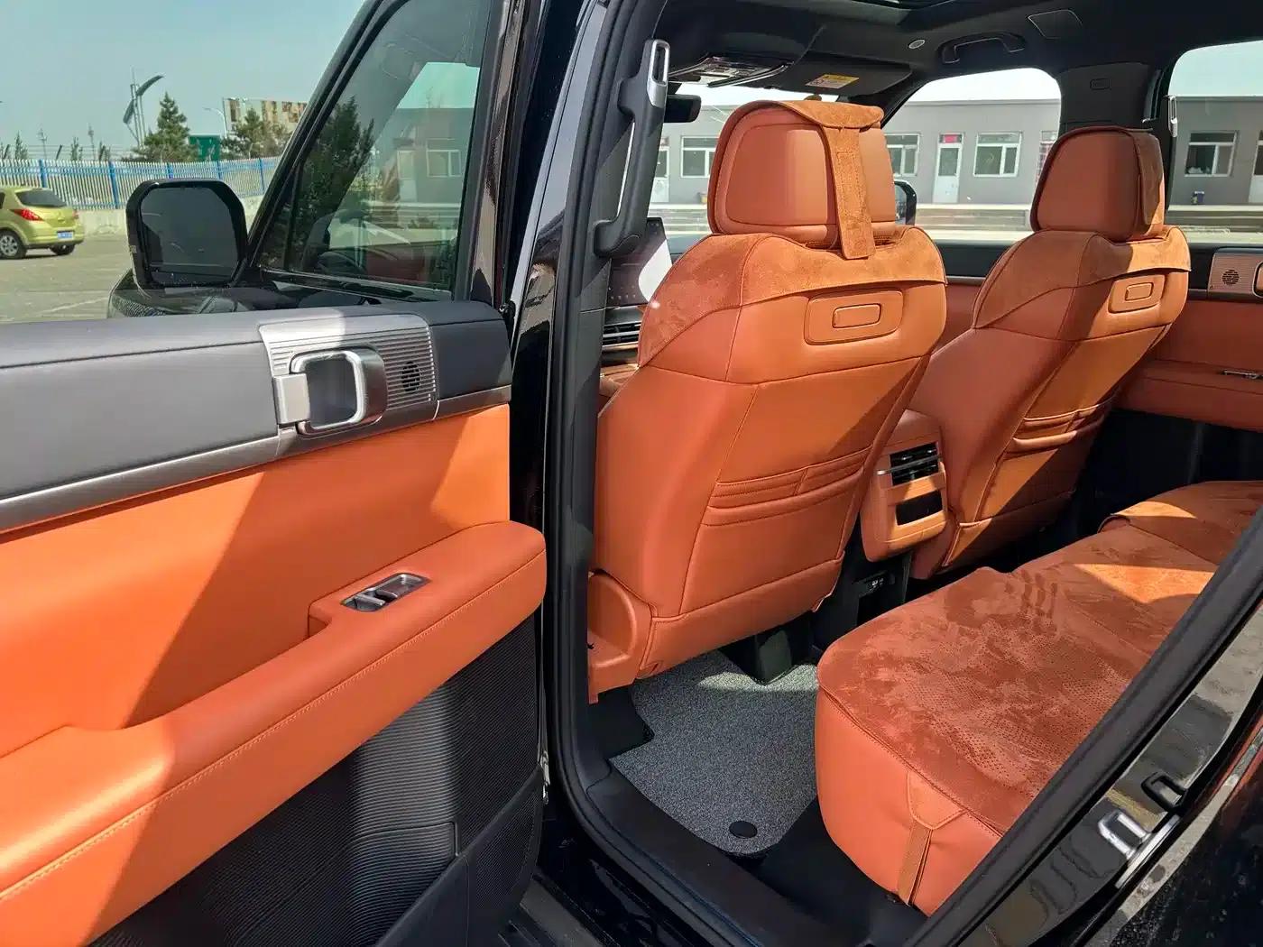 Titanium 7 2025 Model 190KM 4WD Ultra Edition — миниатюра 12