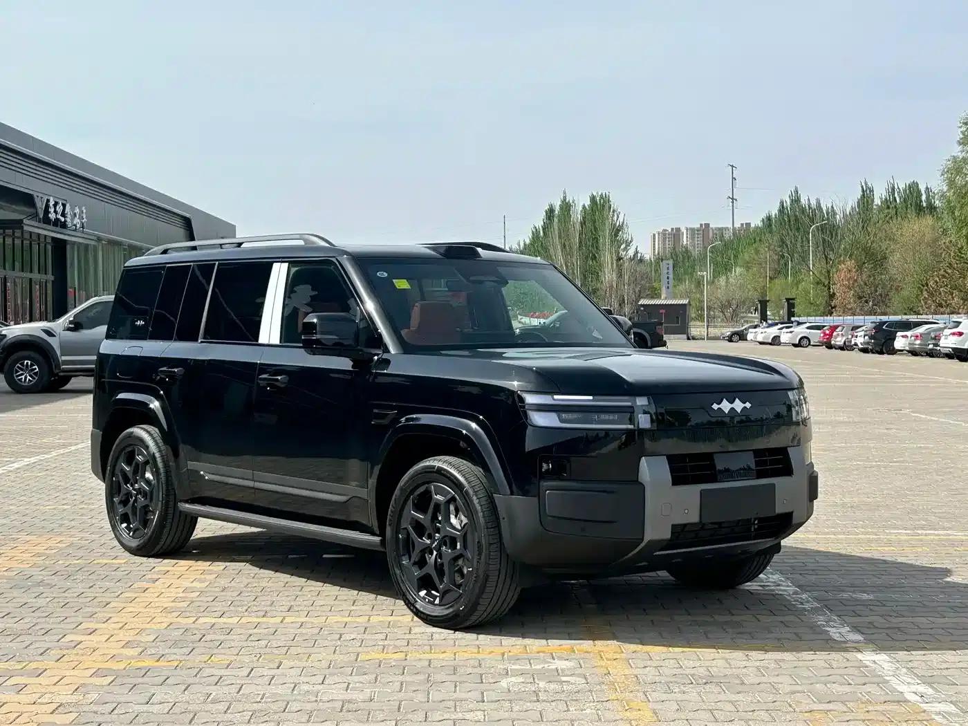 Titanium 7 2025 Model 190KM 4WD Ultra Edition — миниатюра 4