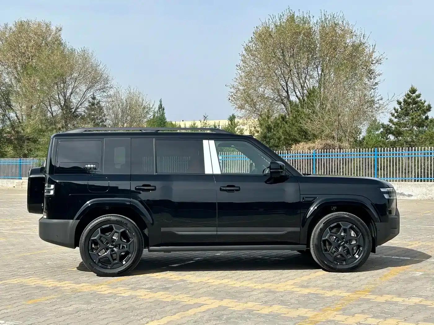 Titanium 7 2025 Model 190KM 4WD Ultra Edition — миниатюра 8