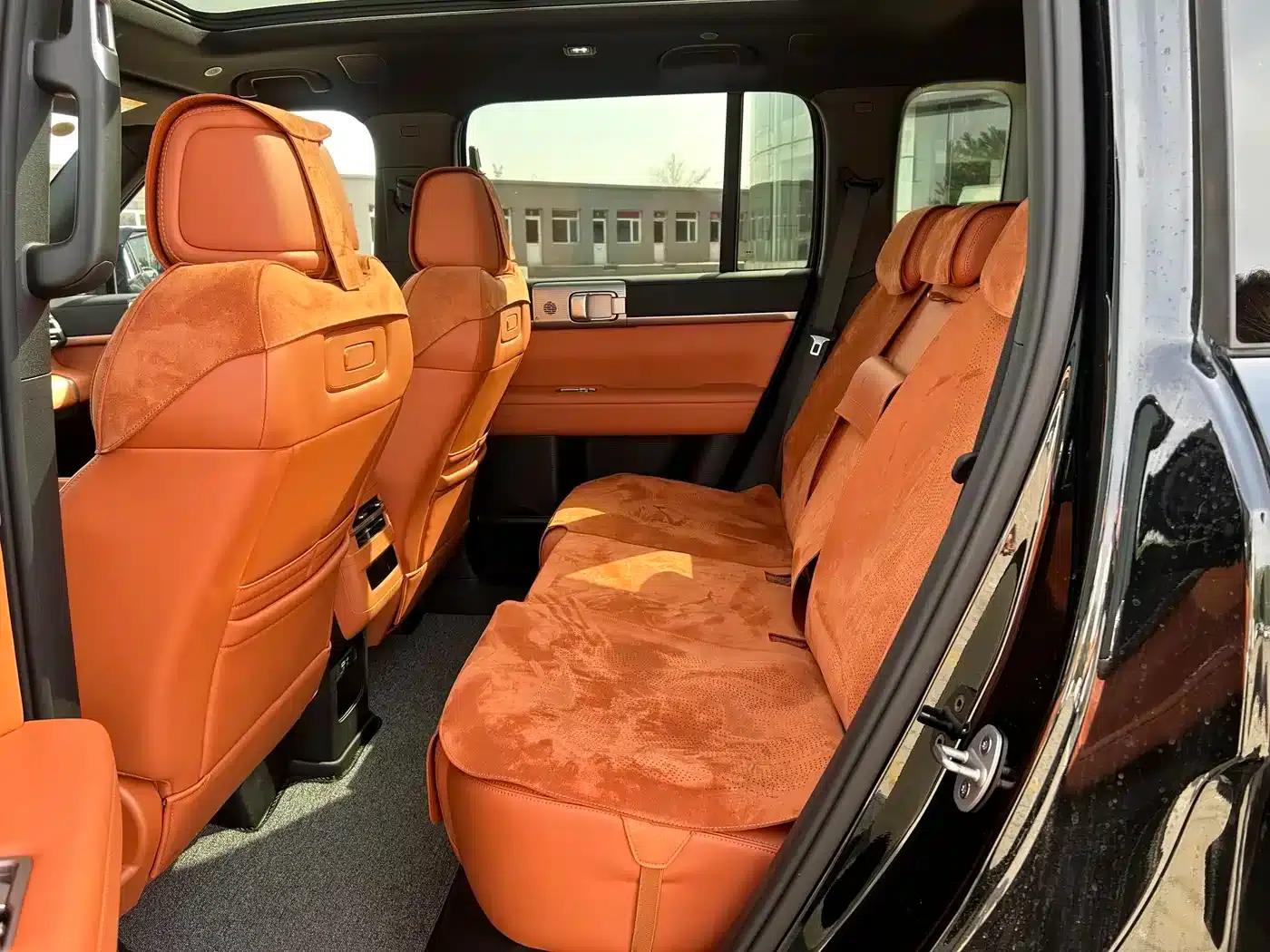Titanium 7 2025 Model 190KM 4WD Ultra Edition — миниатюра 9