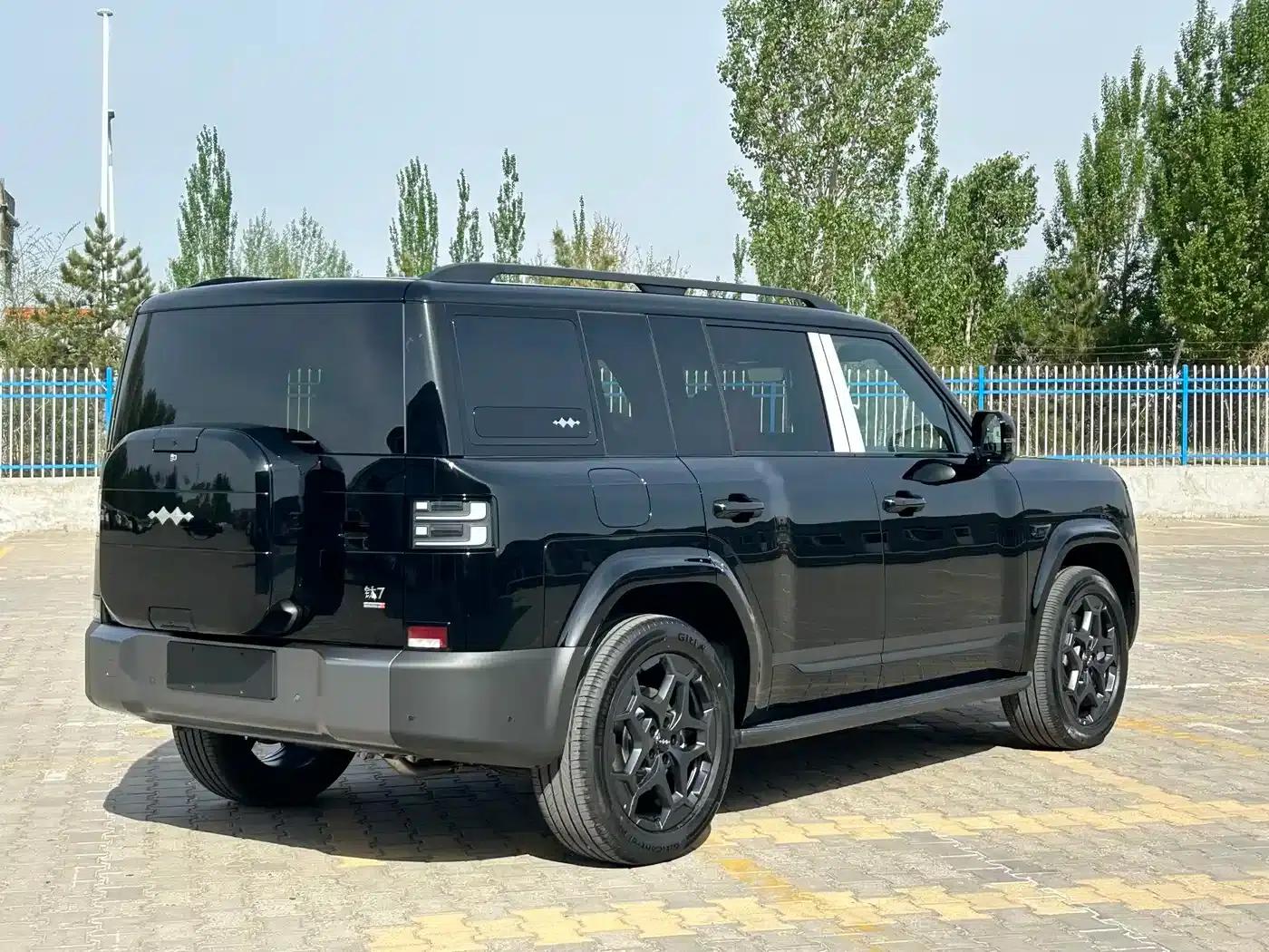 Titanium 7 2025 Model 190KM 4WD Ultra Edition — миниатюра 10