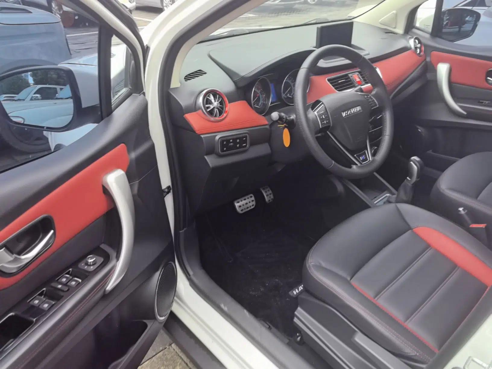 Haval H1 2016 Blue Label 1.5L AMT Luxury Model — миниатюра 19