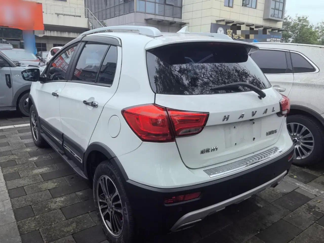 Haval H1 2016 Blue Label 1.5L AMT Luxury Model — миниатюра 4