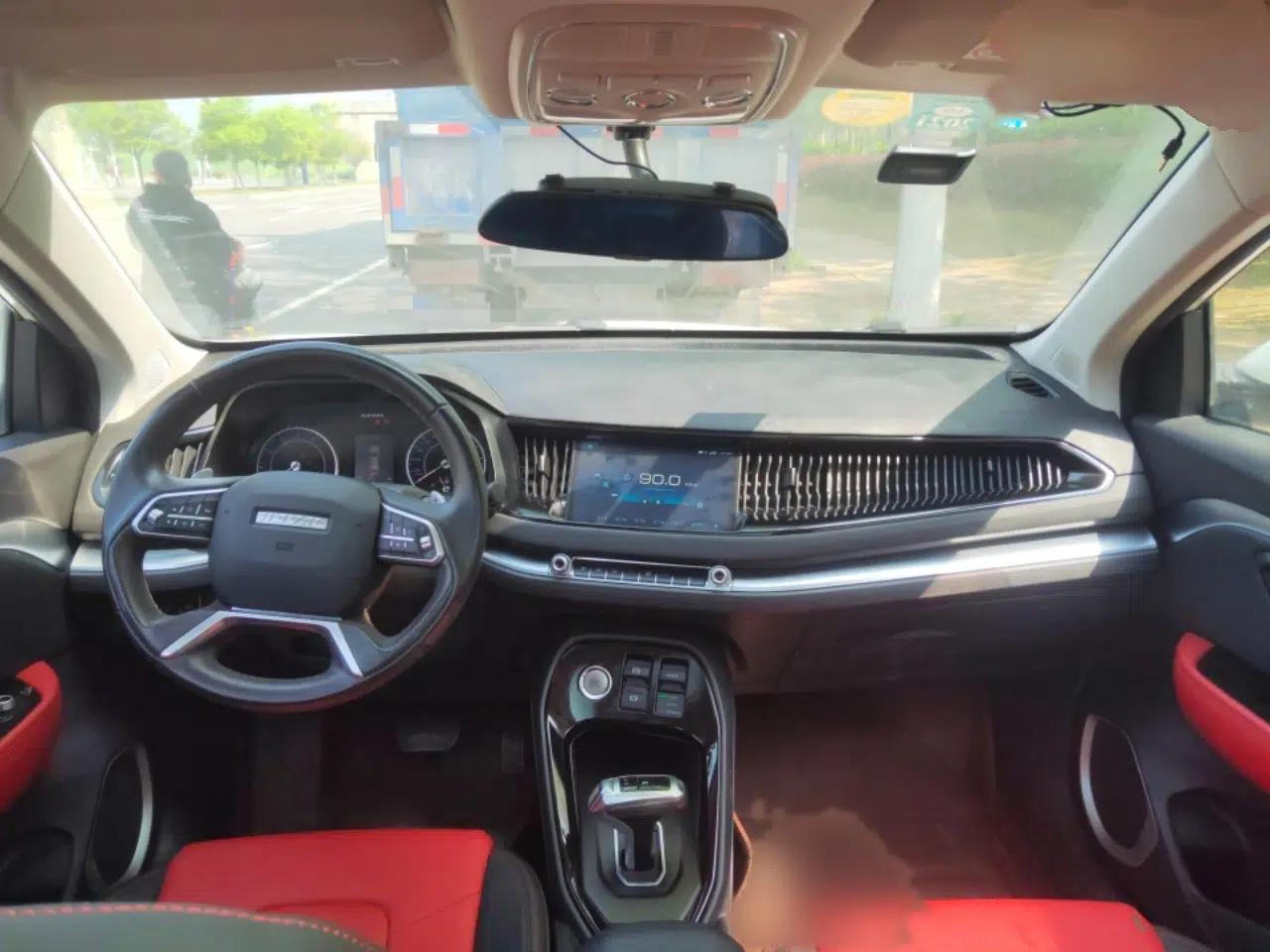 Haval H2s 2017 Red-Label 1.5T Dual-Clutch Elite Model — миниатюра 18