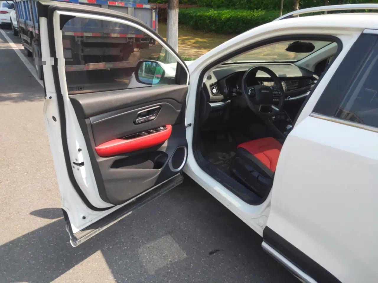 Haval H2s 2017 Red-Label 1.5T Dual-Clutch Elite Model — миниатюра 19