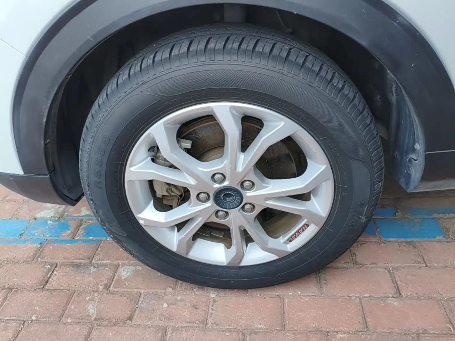 Haval H2s 2017 Red-Label 1.5T Dual-Clutch Elite Model — миниатюра 8