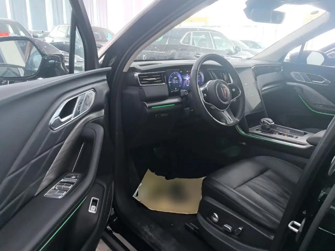 Hongqi HS7 PHEV 2024 2.0T PHEV Four-Wheel Drive Flagship Edition 6 Seats — миниатюра 19