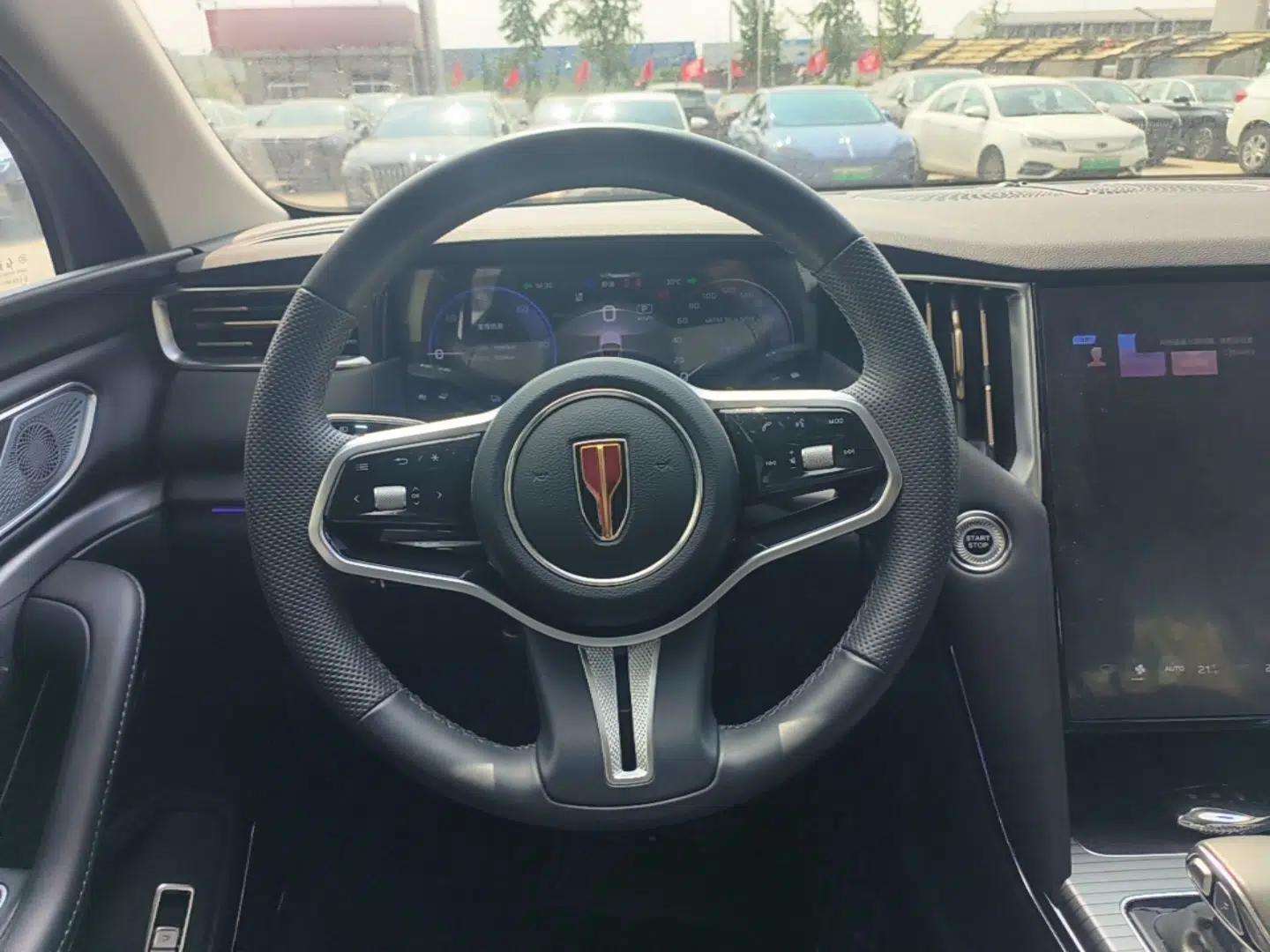 Hongqi HS7 PHEV 2024 2.0T PHEV Four-Wheel Drive Flagship Edition 6 Seats — миниатюра 14