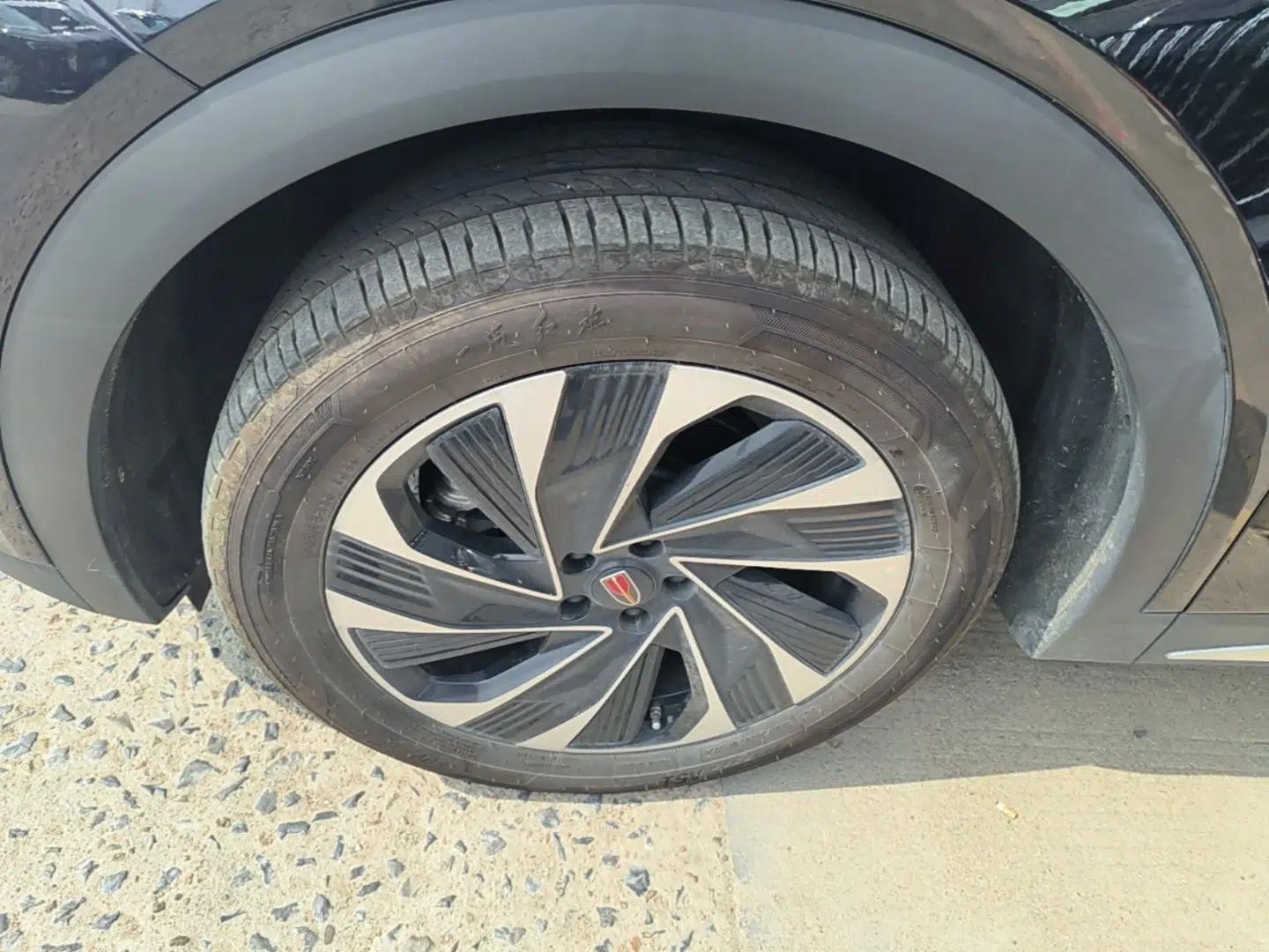 Hongqi HS7 PHEV 2024 2.0T PHEV Four-Wheel Drive Flagship Edition 6 Seats — миниатюра 8