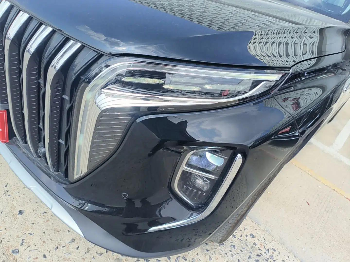 Hongqi HS7 PHEV 2024 2.0T PHEV Four-Wheel Drive Flagship Edition 6 Seats — миниатюра 9