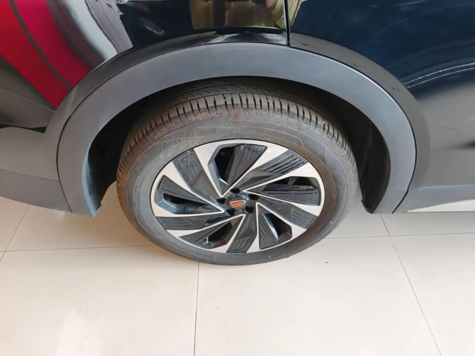Hongqi HS7 PHEV 2024 2.0T PHEV Four-Wheel Drive Flagship Edition 6 Seats — миниатюра 10
