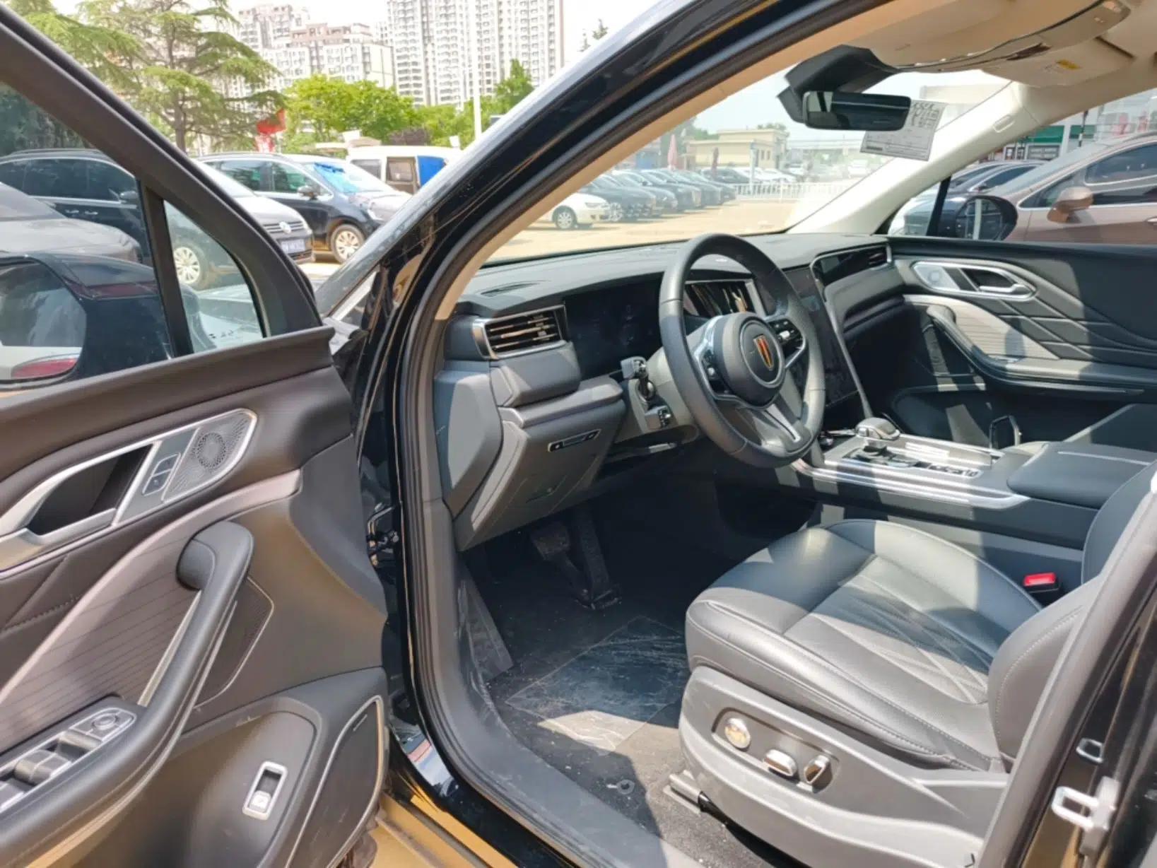 Hongqi HS7 PHEV 2024 2.0T PHEV Four-Wheel Drive Flagship Edition 6 Seats — миниатюра 19
