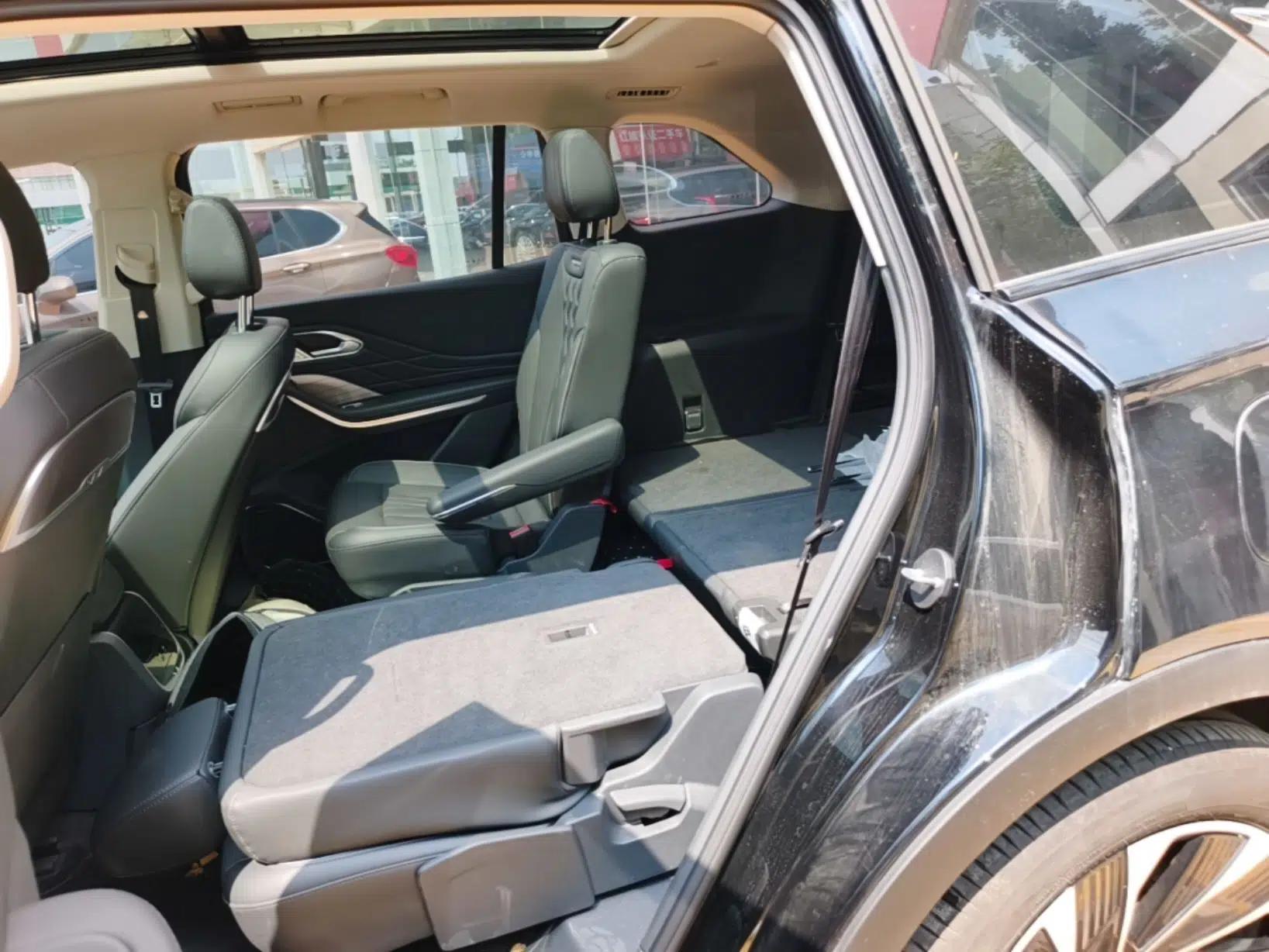 Hongqi HS7 PHEV 2024 2.0T PHEV Four-Wheel Drive Flagship Edition 6 Seats — миниатюра 20