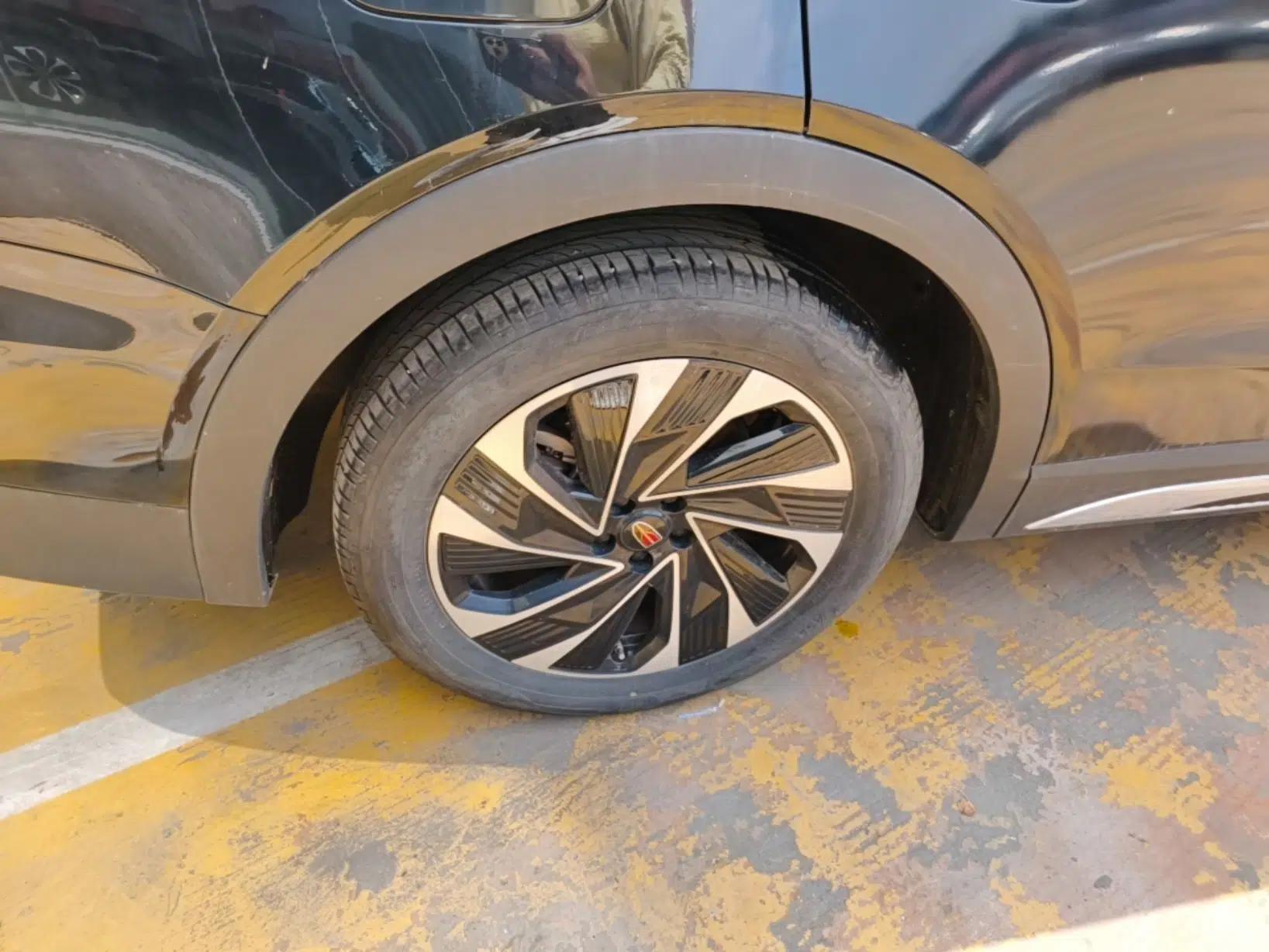 Hongqi HS7 PHEV 2024 2.0T PHEV Four-Wheel Drive Flagship Edition 6 Seats — миниатюра 10