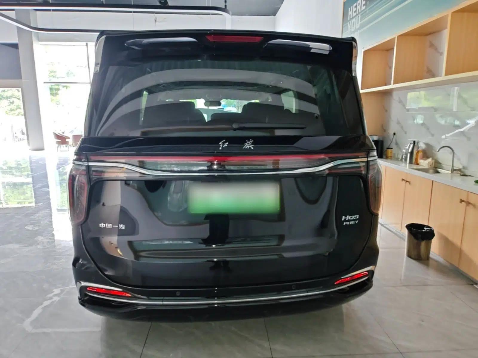 Hongqi HQ9 PHEV 2024 2.0T Four-Wheel Drive Luxury Edition — миниатюра 5