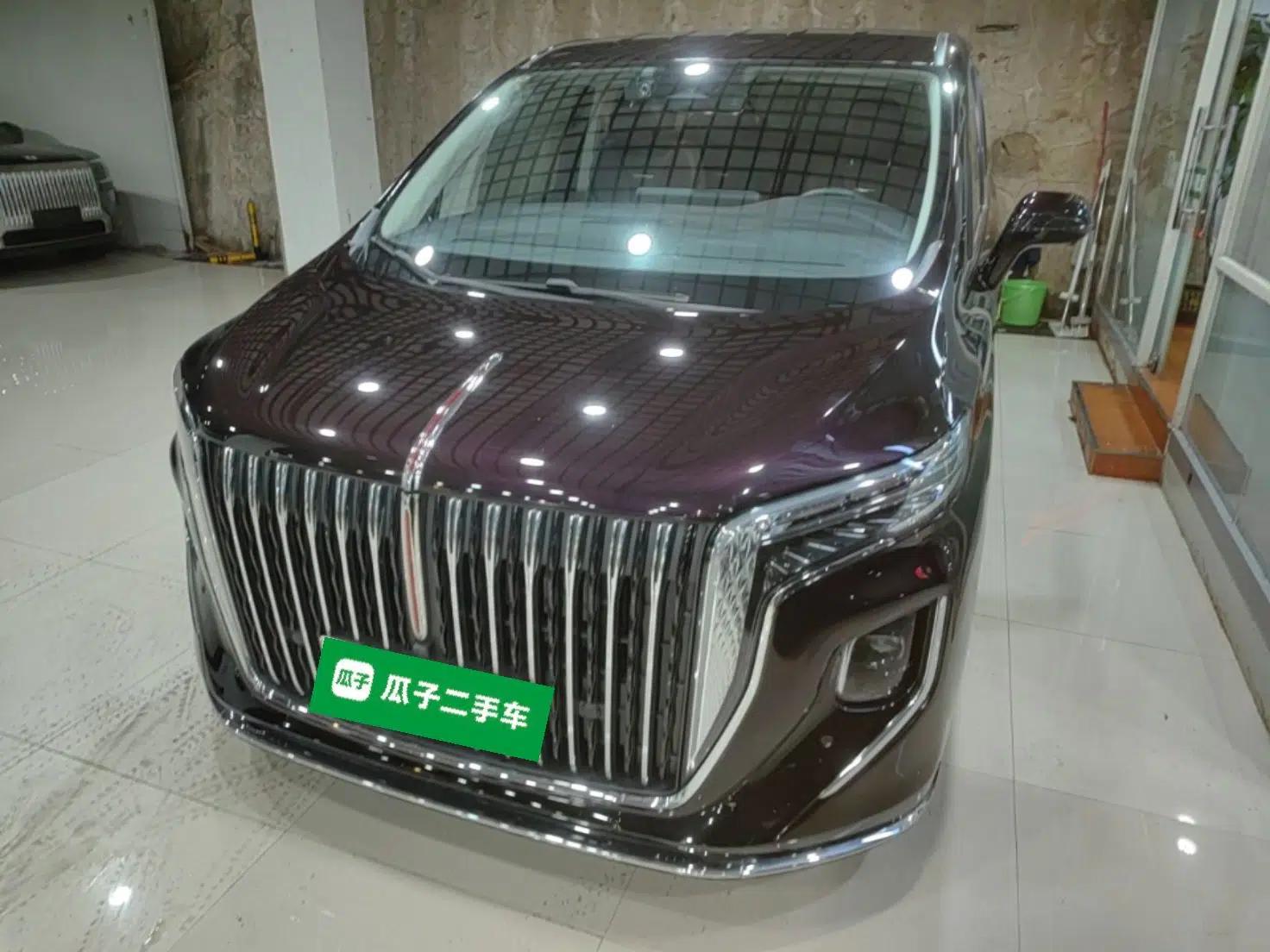 Hongqi HQ9 PHEV 2024 2.0T Four-Wheel Drive Luxury Edition — миниатюра 1