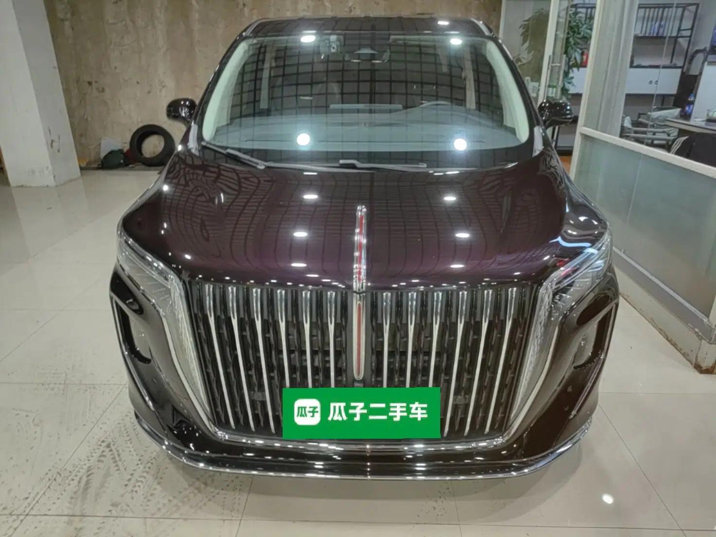 Hongqi HQ9 PHEV 2024 2.0T Four-Wheel Drive Luxury Edition — миниатюра 2