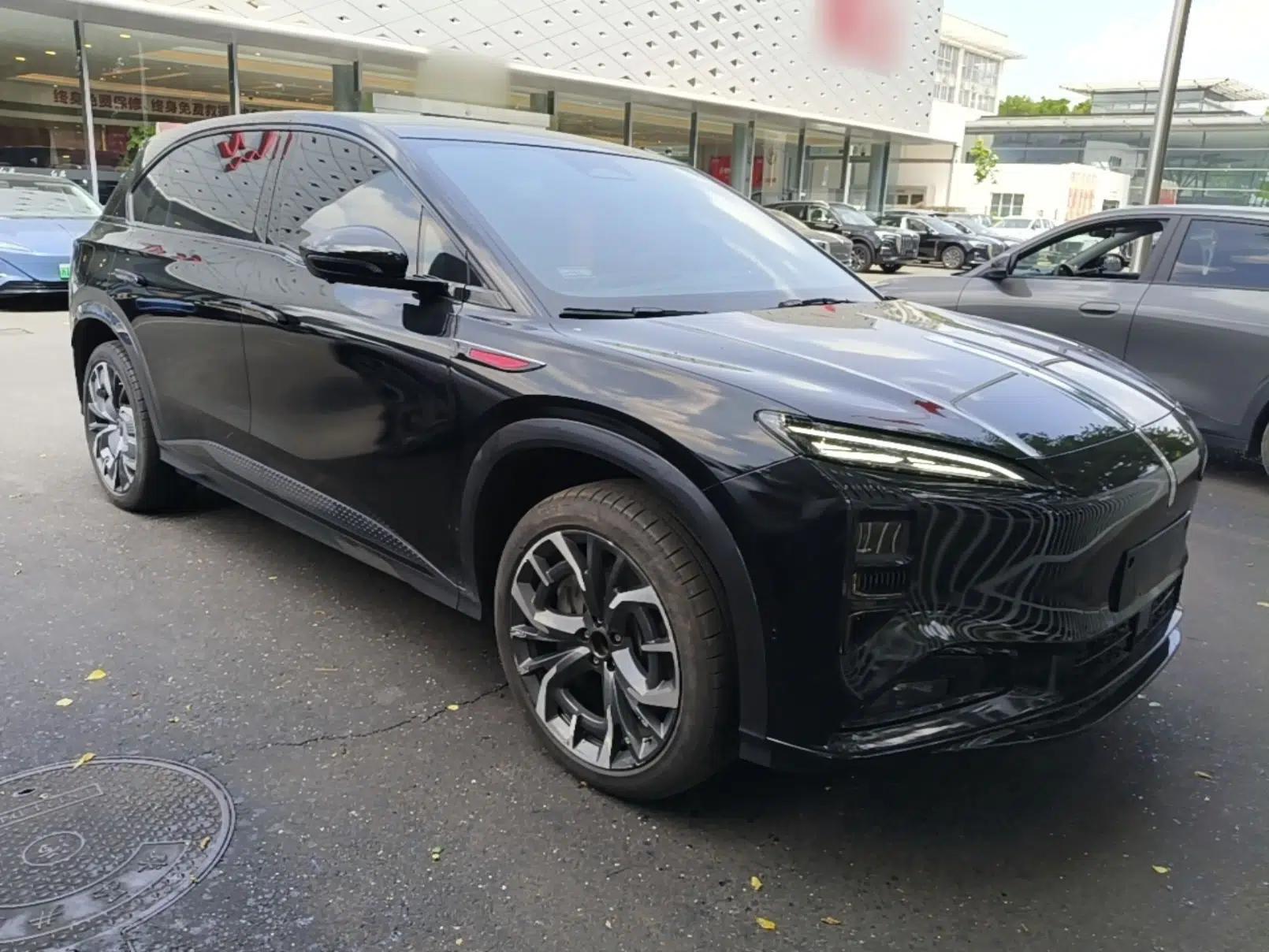 Hongqi Tiangong 08 2025 680 Ultra Four-Wheel-Drive Version — миниатюра 3