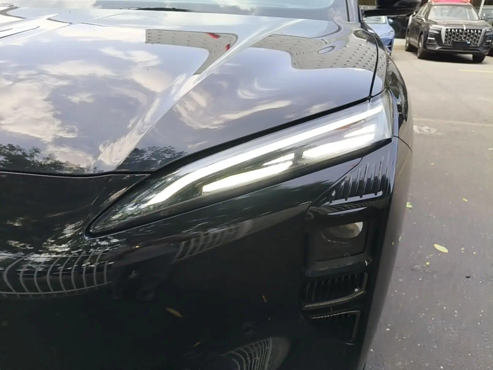 Hongqi Tiangong 08 2025 680 Ultra Four-Wheel-Drive Version — миниатюра 9