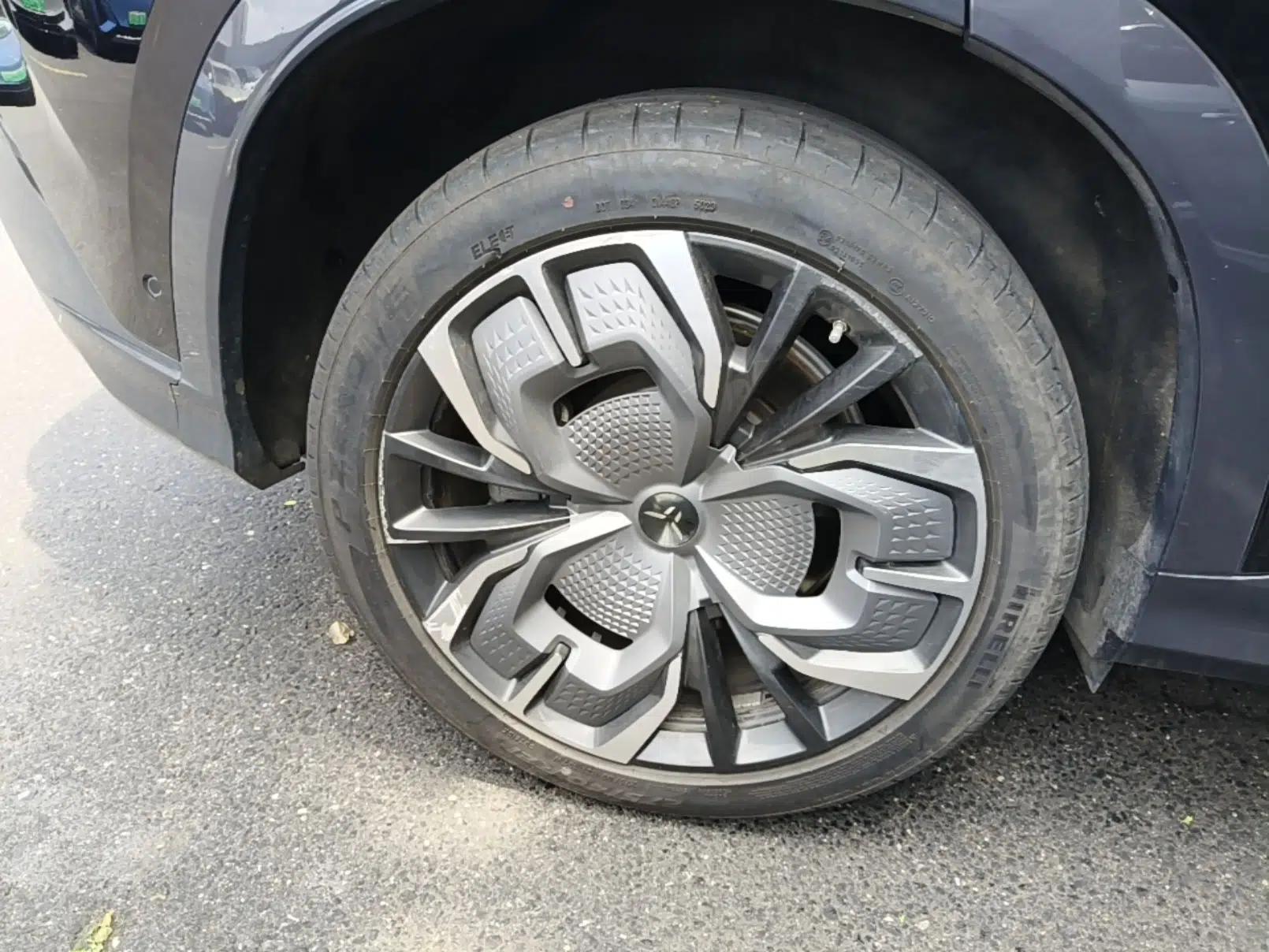 Hongqi Tiangong 08 2025 680 Ultra Four-Wheel-Drive Version — миниатюра 10
