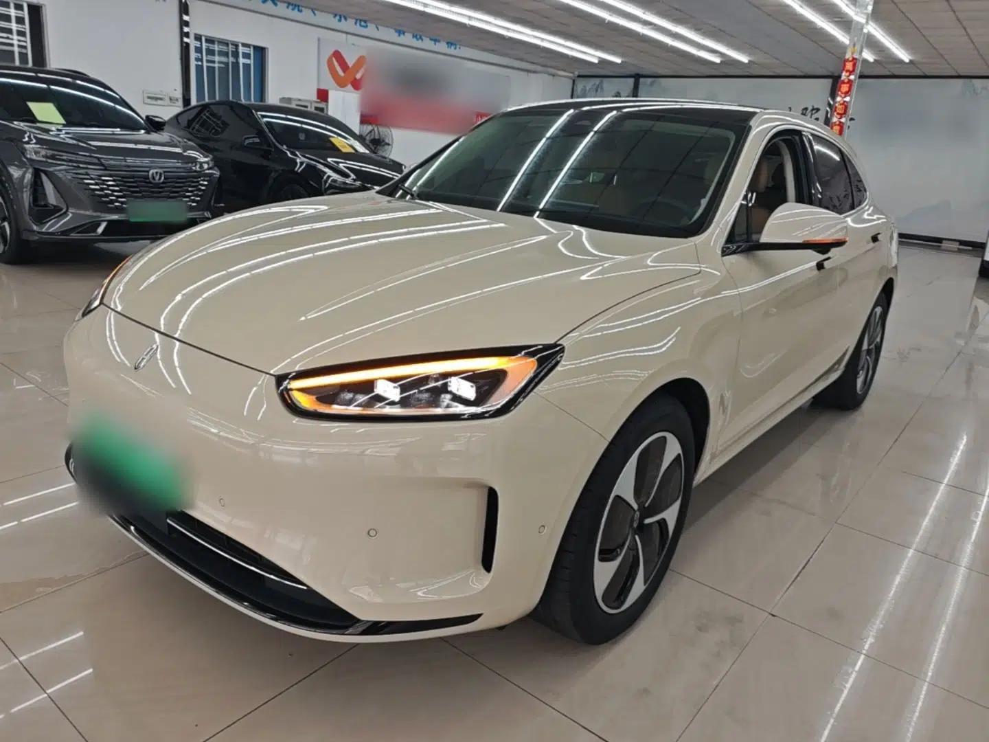 Hima AITO M5 2022 Pure Electric Rear-Drive Standard Edition — миниатюра 1