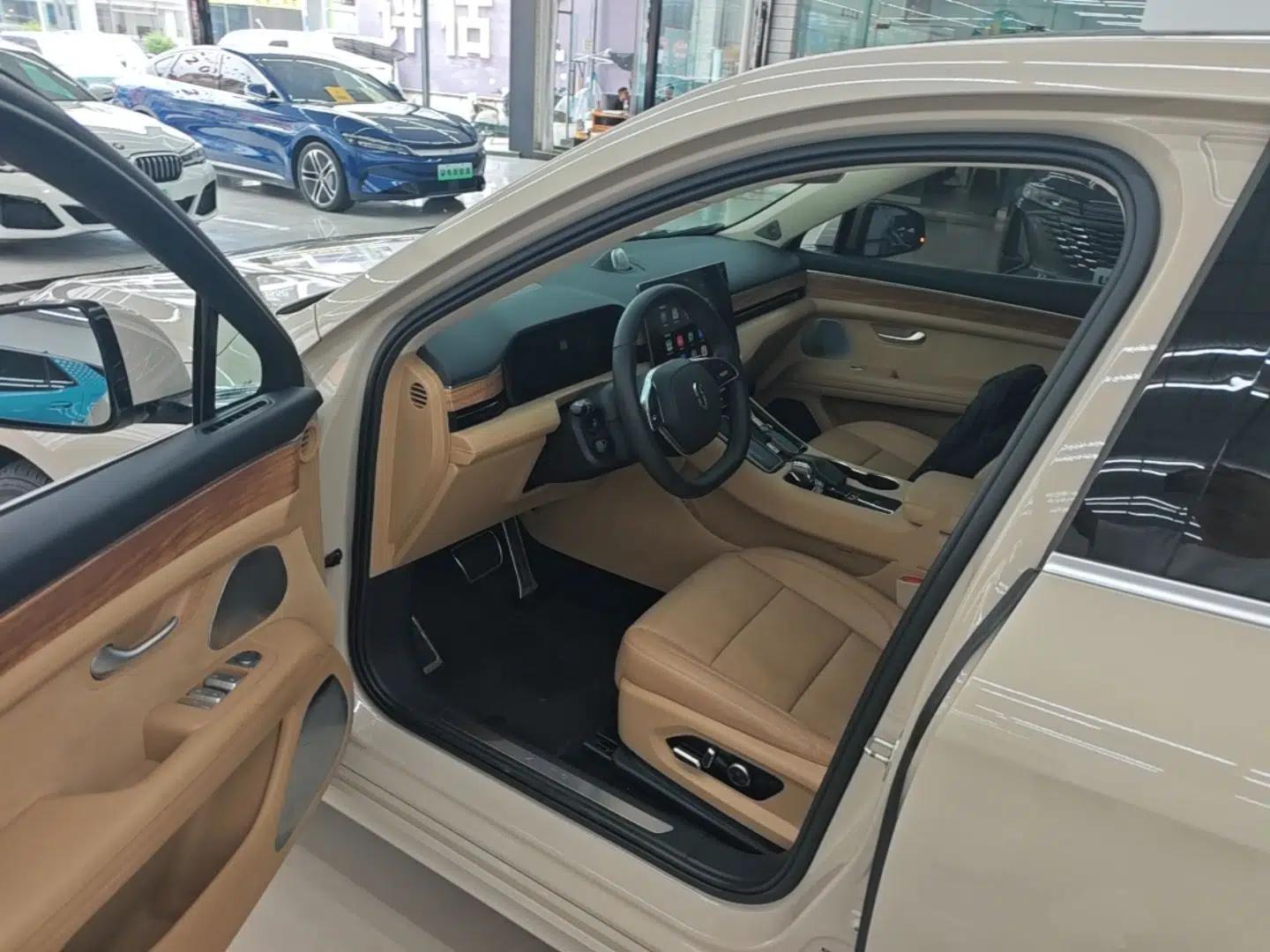 Hima AITO M5 2022 Pure Electric Rear-Drive Standard Edition — миниатюра 19