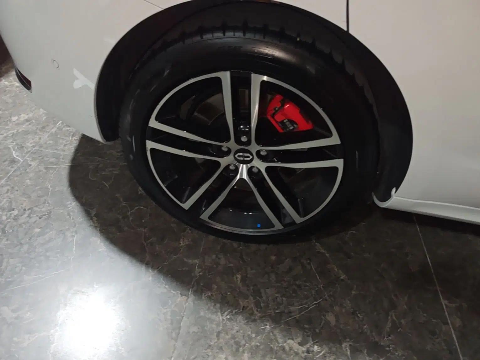Hima AITO M5 2025 Extended-Range Ultra Rear-Wheel-Drive Version — миниатюра 10