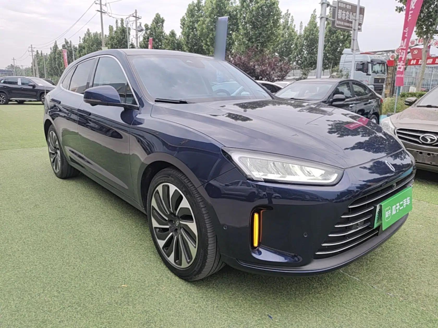 Hima AITO M5 2022 Extended-Range Four-Wheel Drive Performance Version — миниатюра 3