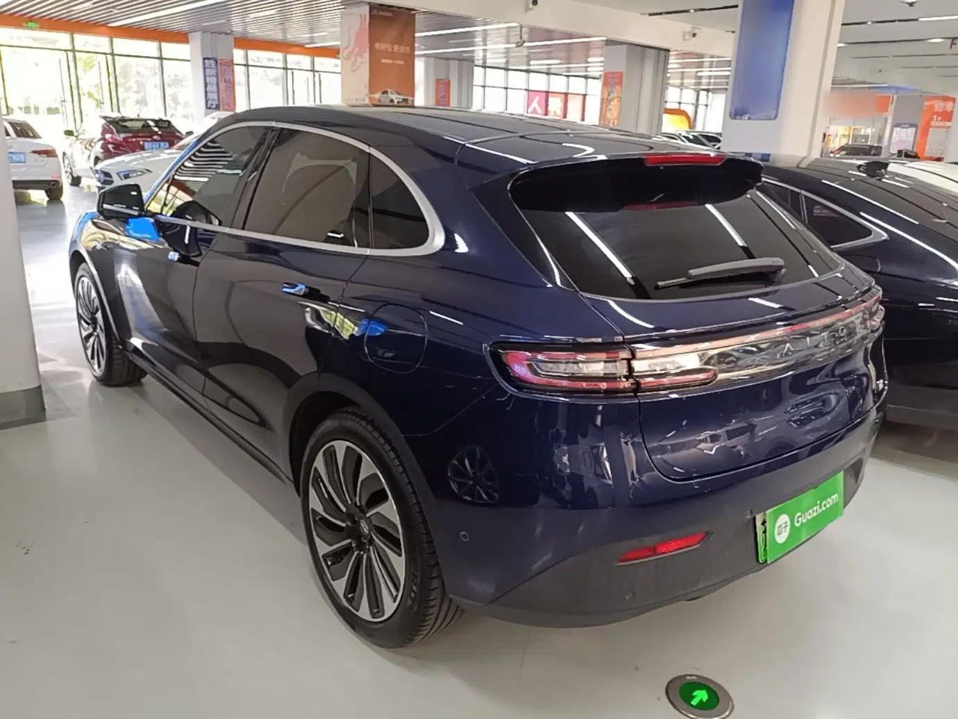 Hima AITO M5 2022 Range-Extended Rear-Drive Standard Version — миниатюра 4