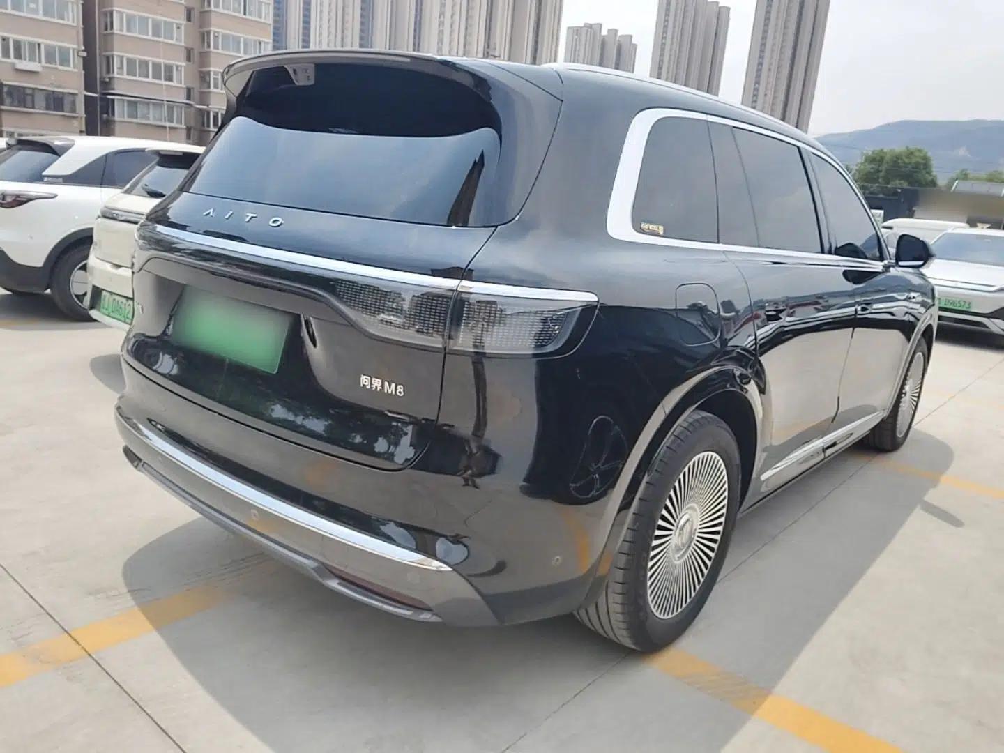 Hima AITO M8 2025 Extended-Range Max Version 37 kWh 5-Seater — миниатюра 4
