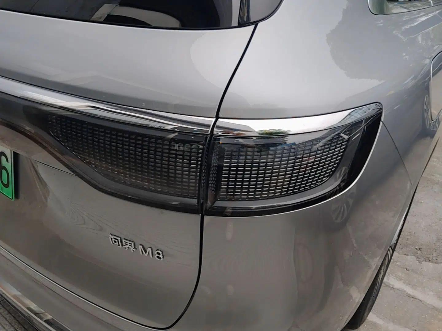 Hima AITO M8 2025 Extended-Range Ultra Version 53.4 kWh 6-Seater Edition — миниатюра 8