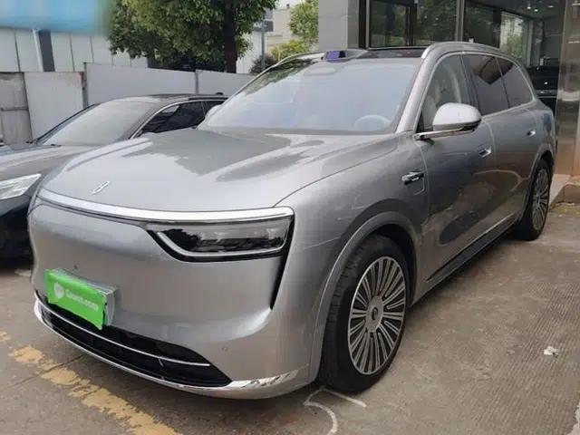 Hima AITO M8 2025 Extended-Range Ultra Version 53.4 kWh 6-Seater Edition