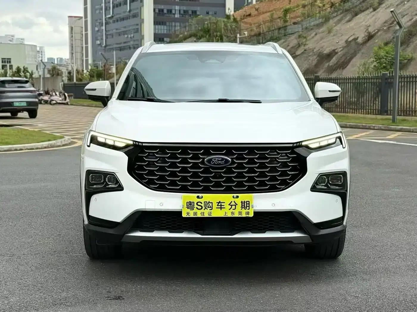 2022 EcoBoost 170 Platinum Edition — миниатюра 2