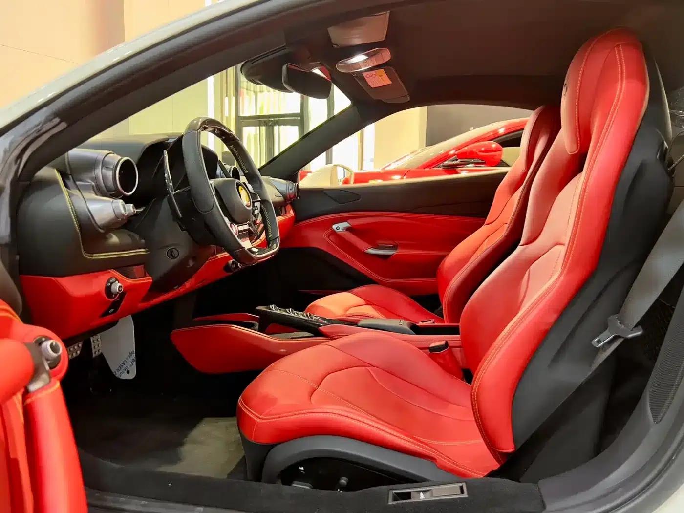 Ferrari F8 2019 Tributo 3.9T V8 — миниатюра 17