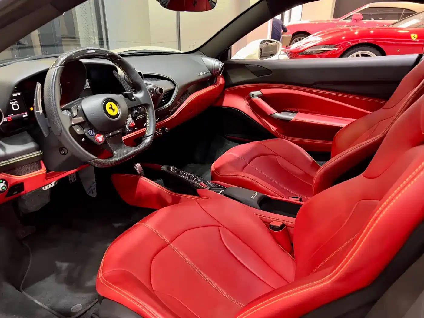 Ferrari F8 2019 Tributo 3.9T V8 — миниатюра 7