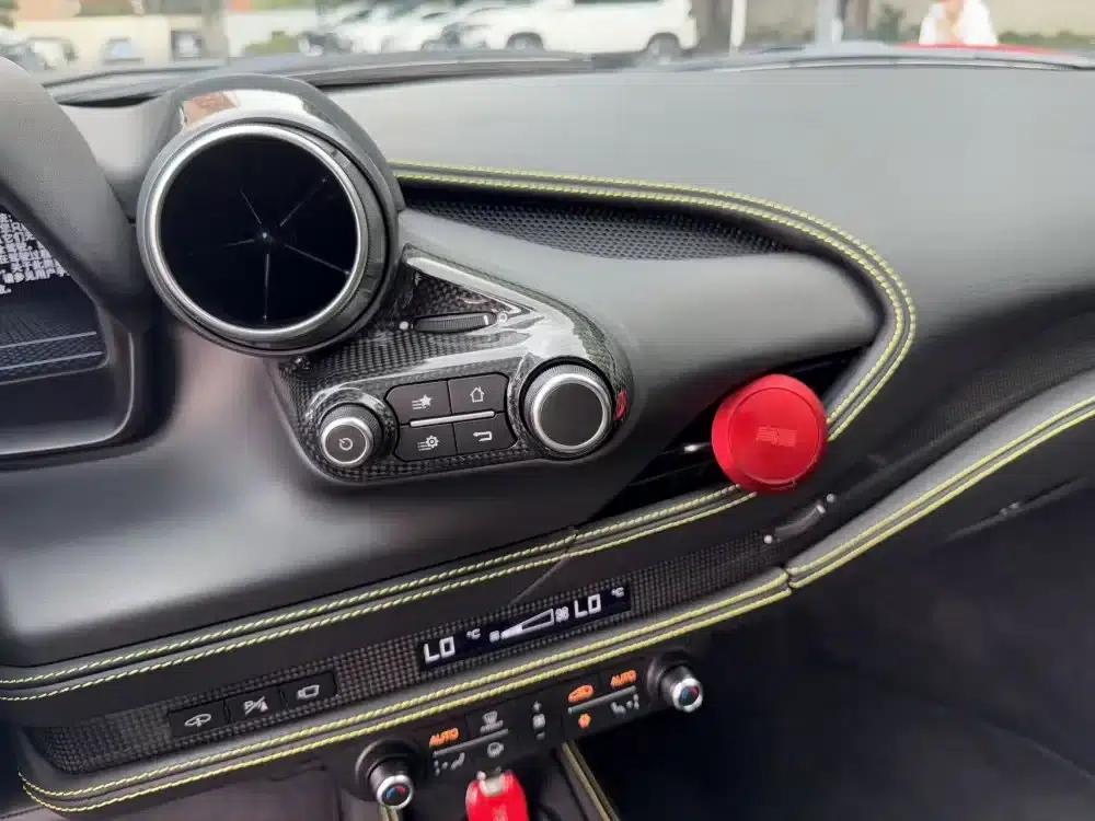 Ferrari F8 2019 Tributo 3.9T V8 — миниатюра 9