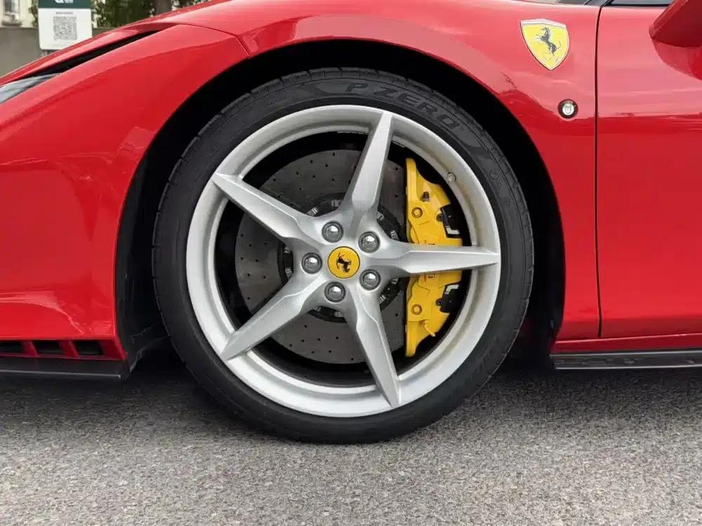 Ferrari F8 2019 Tributo 3.9T V8 — миниатюра 10