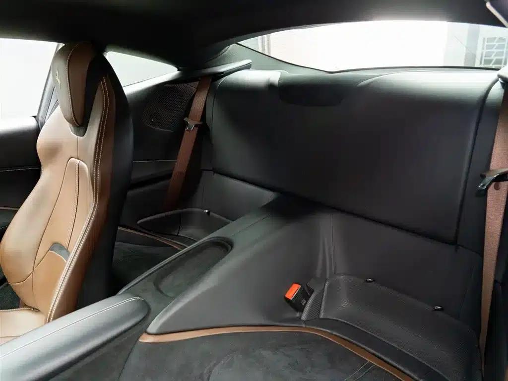 Roma 2020 3.9T V8 — миниатюра 15