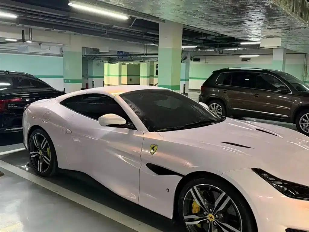 2018 Portofino 3.9T — миниатюра 3