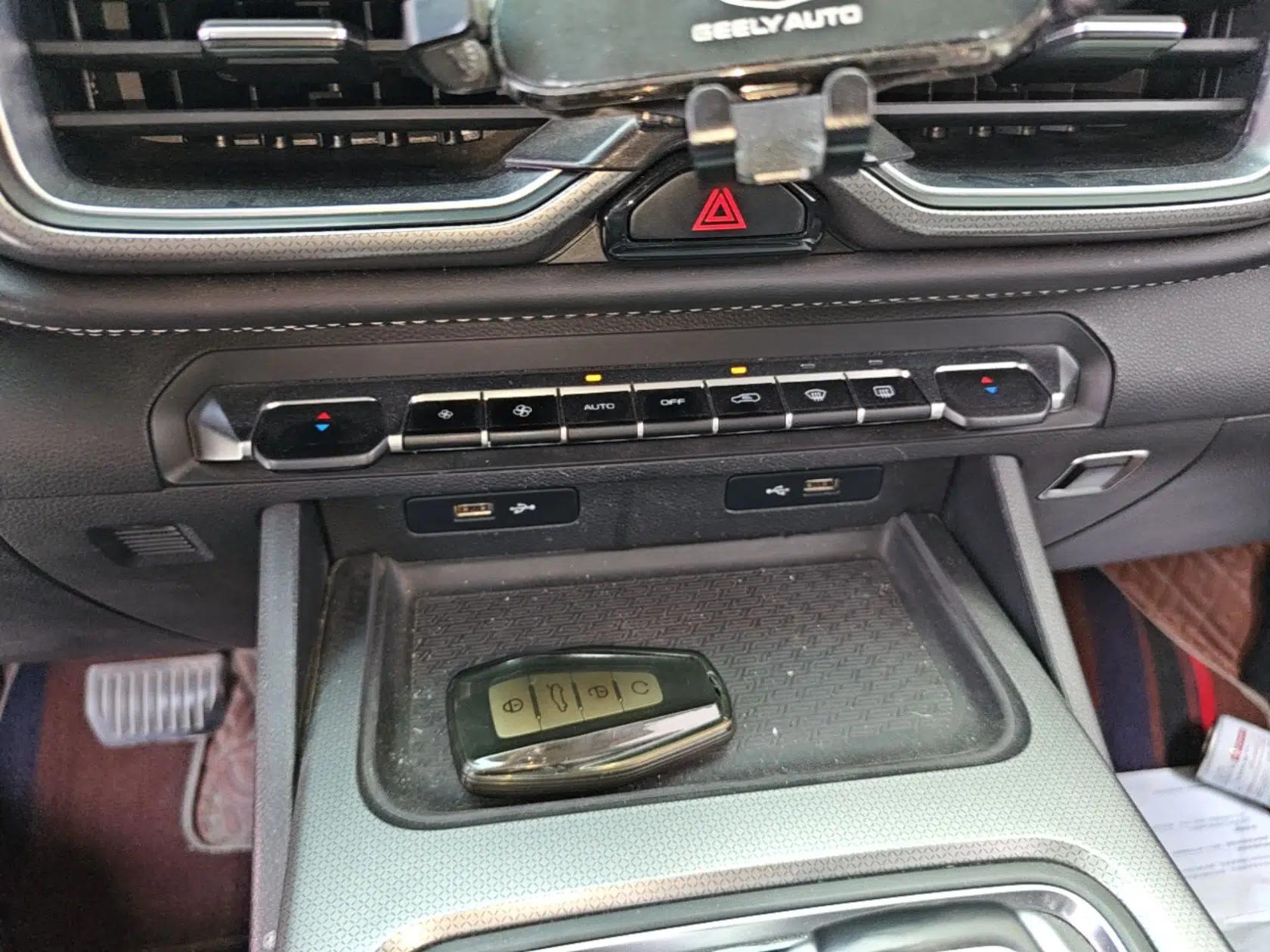 Geely Auto Haoyue 2020 1.8TD DCT Flagship 7-Seater — миниатюра 16