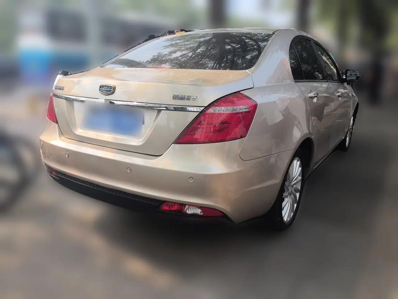 Geely Auto Emgrand New Energy 2017 EV300 Prestige Model — миниатюра 6