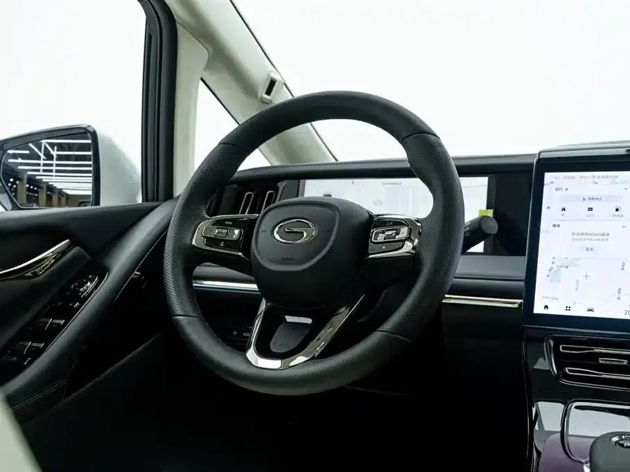Trumpchi E9 2023 E9 MAX — миниатюра 24