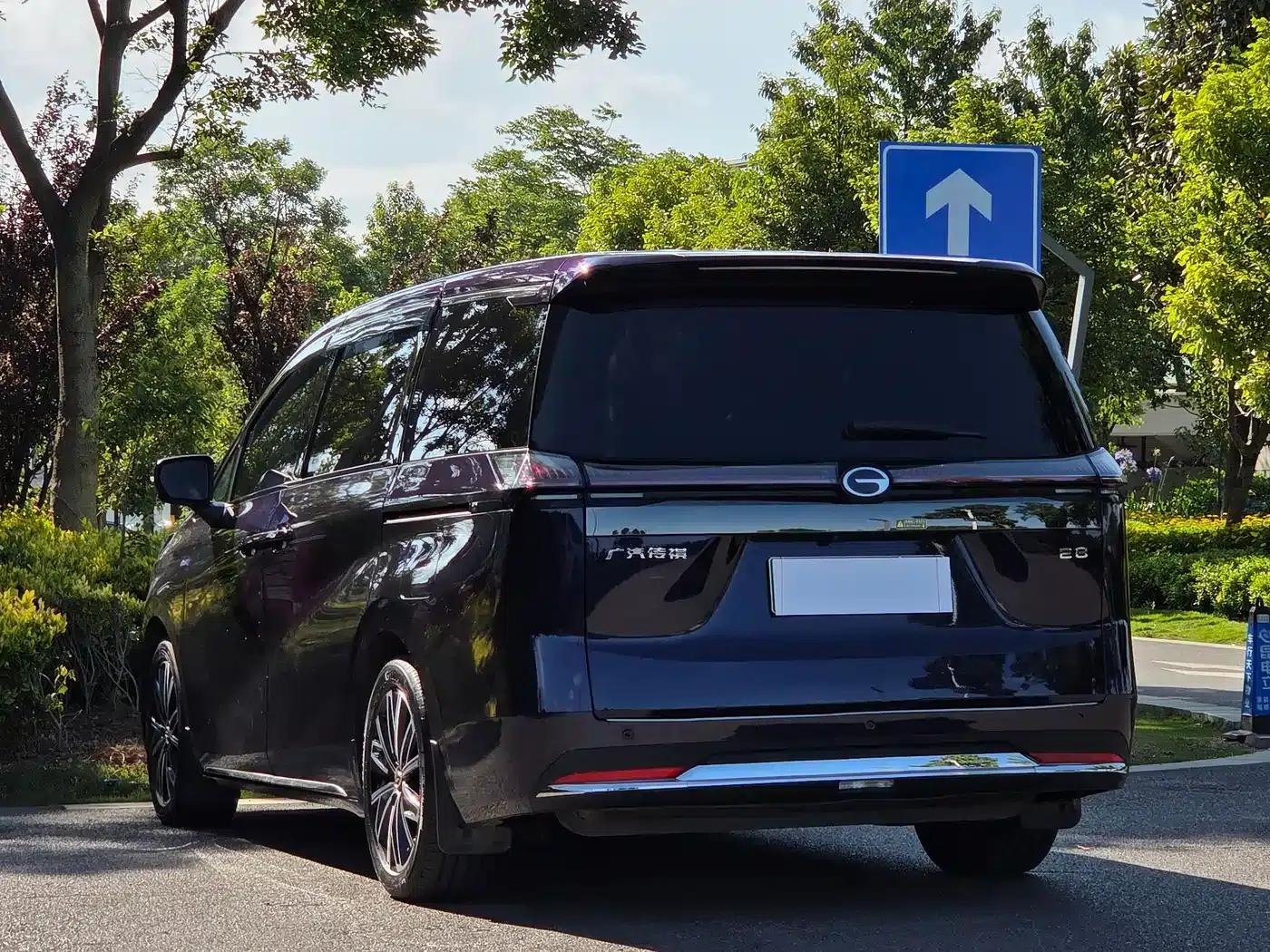 Trumpchi E8 PHEV 2024 Model 150km New Year Edition — миниатюра 6