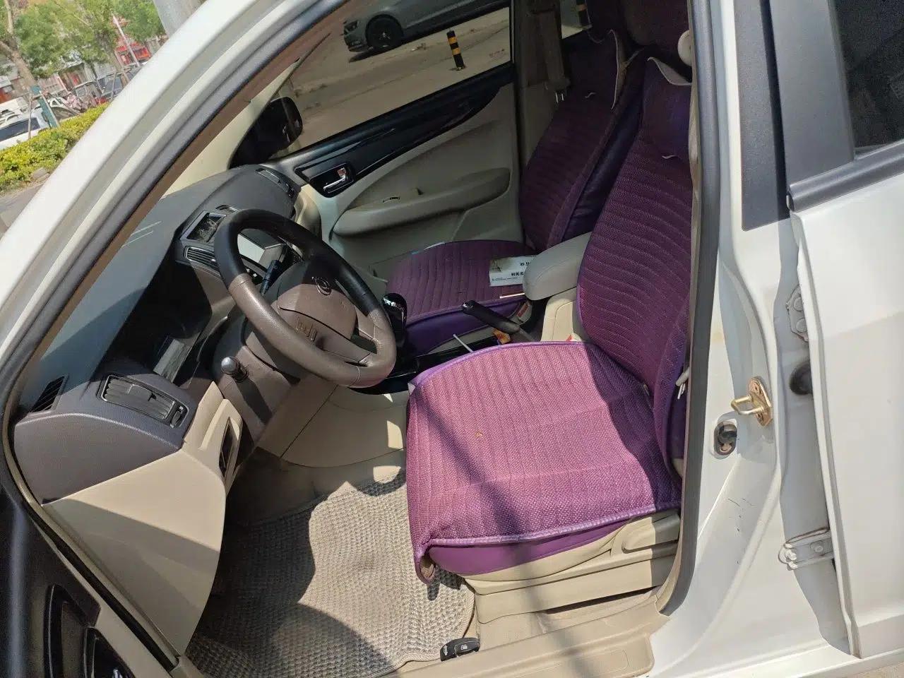 Geely Auto GC7 2013 1.5L Manual Luxury Model — миниатюра 16
