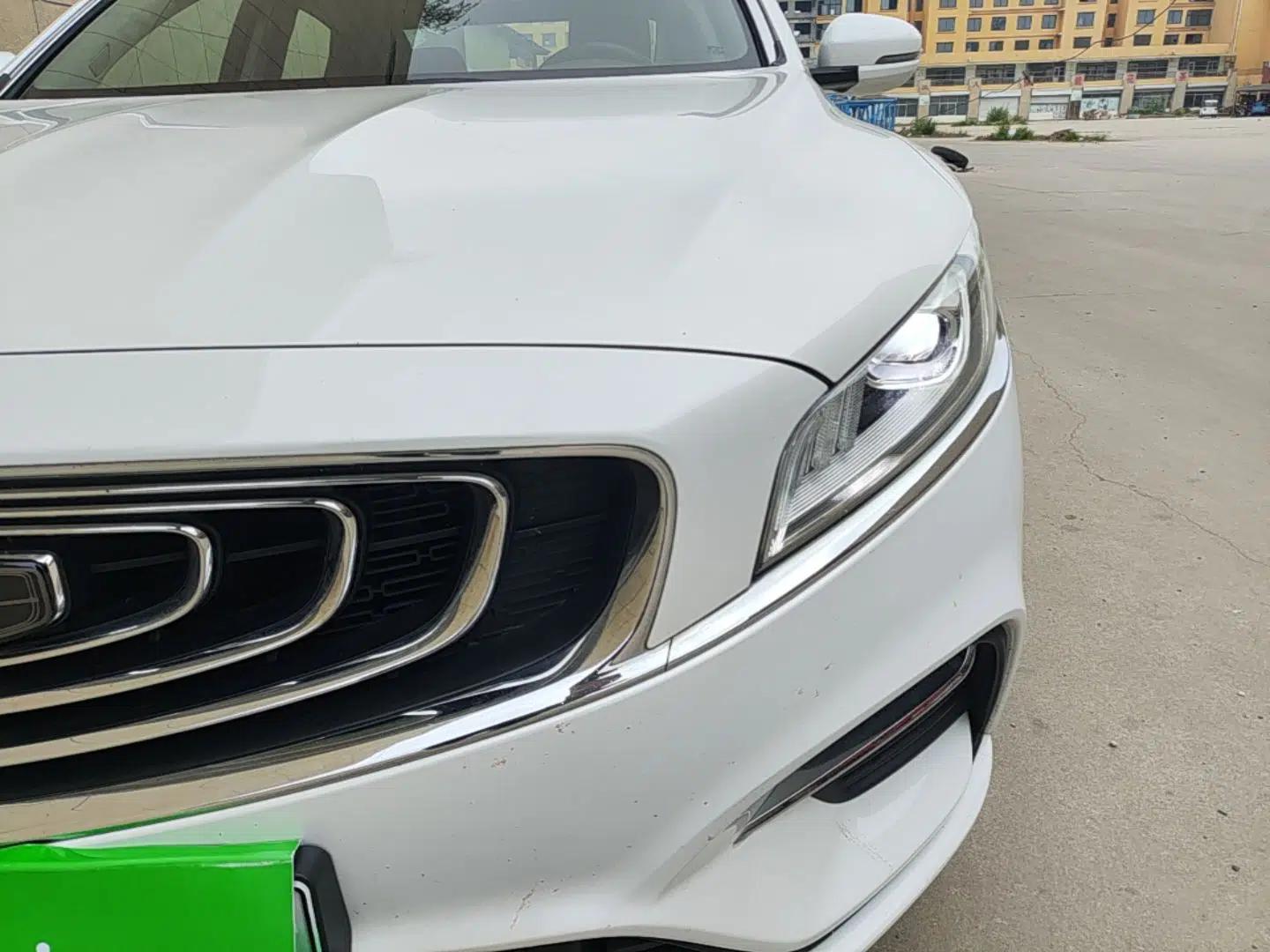 Geely Auto Emgrand GT New Energy 2018 1.5T PHEV Yaoxiang Edition — миниатюра 9