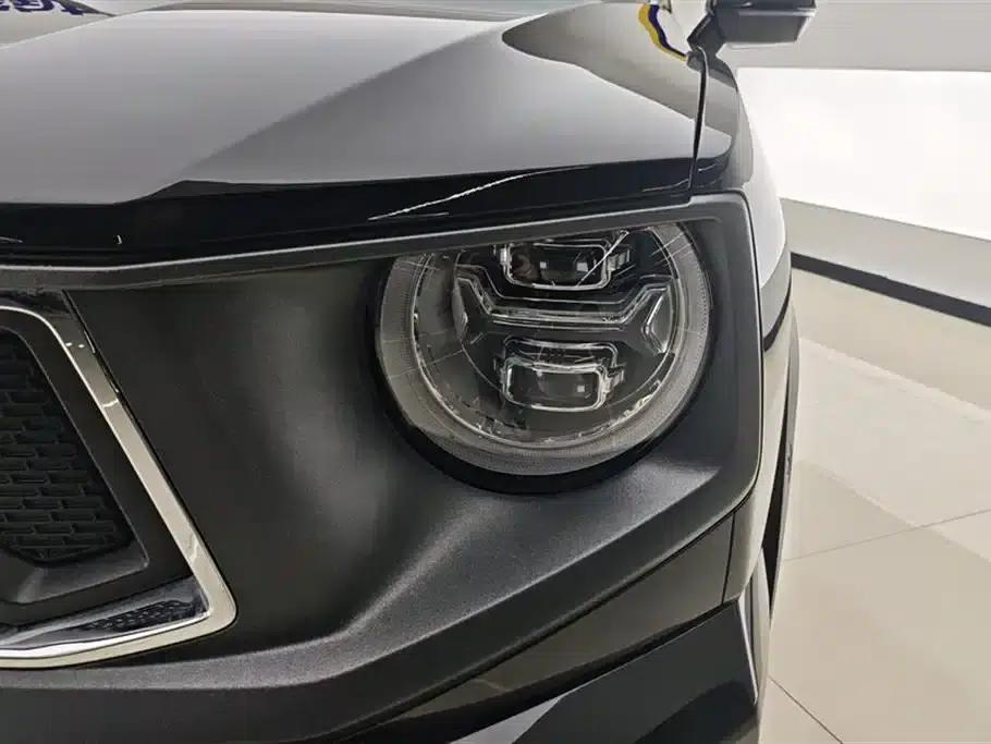 Haval Big Dog PLUS 2023 2.0T 2WD Trendy Wild Edition Plus — миниатюра 5