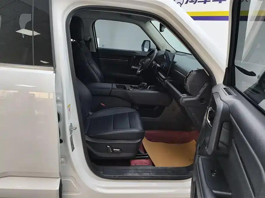 Haval Big Dog PLUS 2023 2.0T 4WD Trendy Wild Plus — миниатюра 8