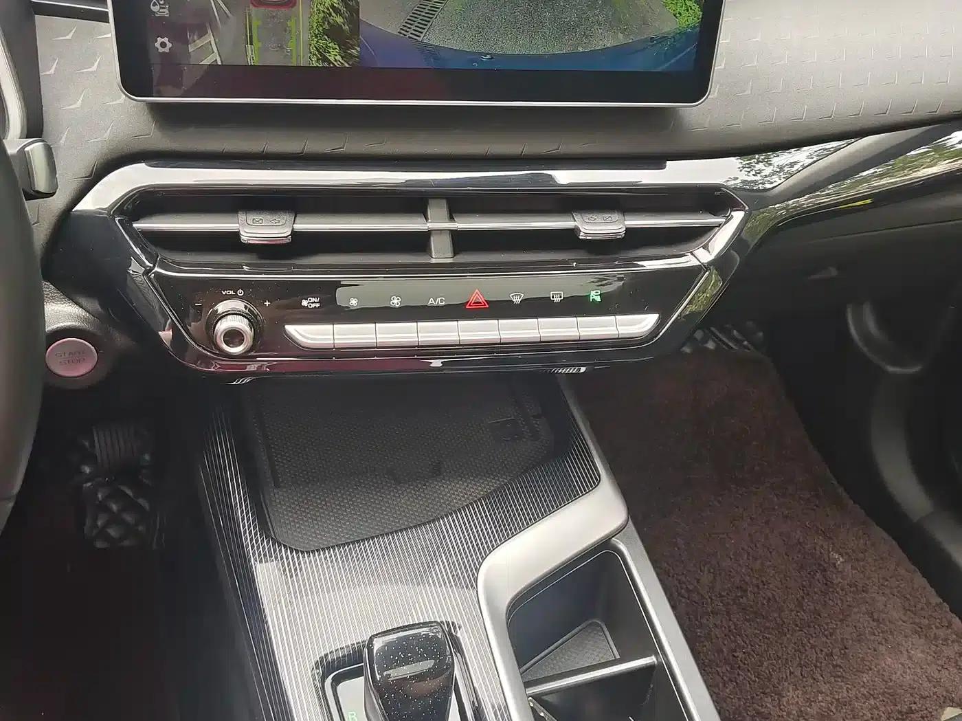 Haval Chitu 2022 Enjoy Edition 1.5T Bronze Rabbit — миниатюра 11