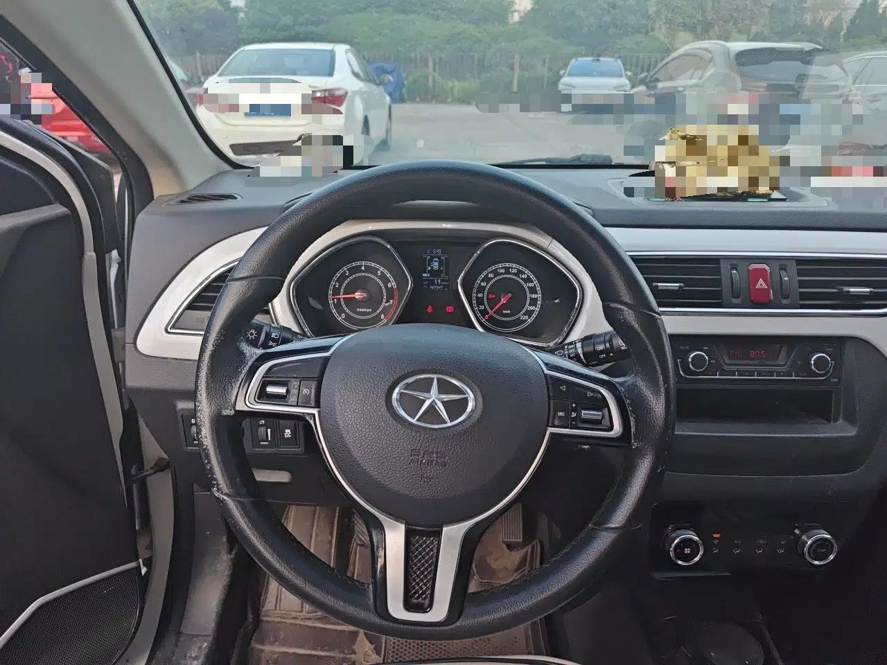 JAC Group Refine S2 2015 1.5L Manual Luxury Model — миниатюра 11