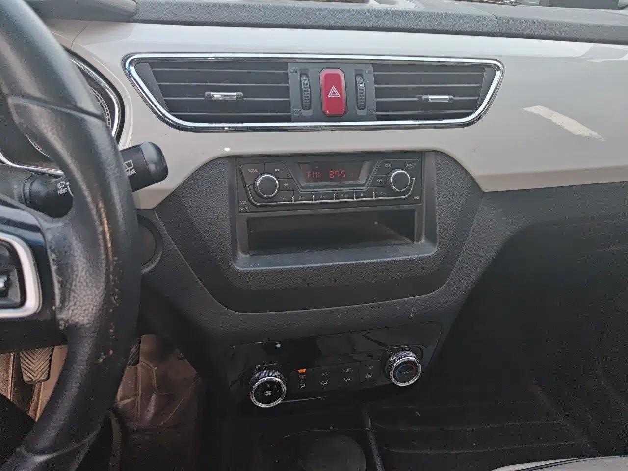 JAC Group Refine S2 2015 1.5L Manual Luxury Model — миниатюра 14